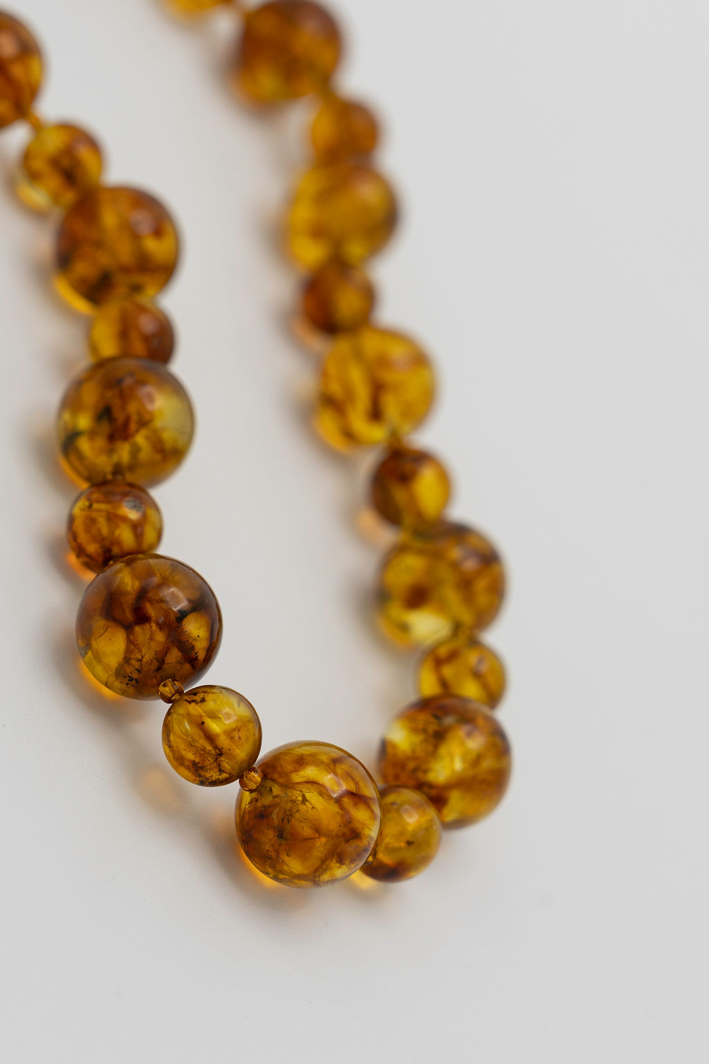 Natural Round Bead Amber Necklace - Image 2