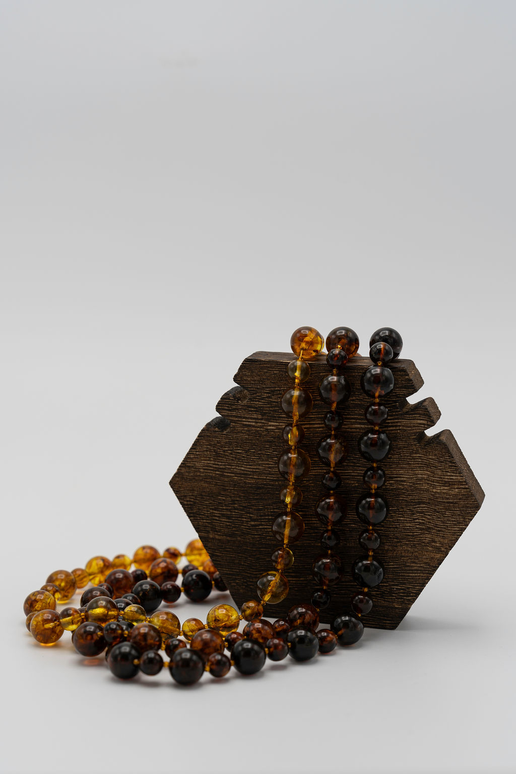 Natural Round Bead Amber Necklace - Image 6