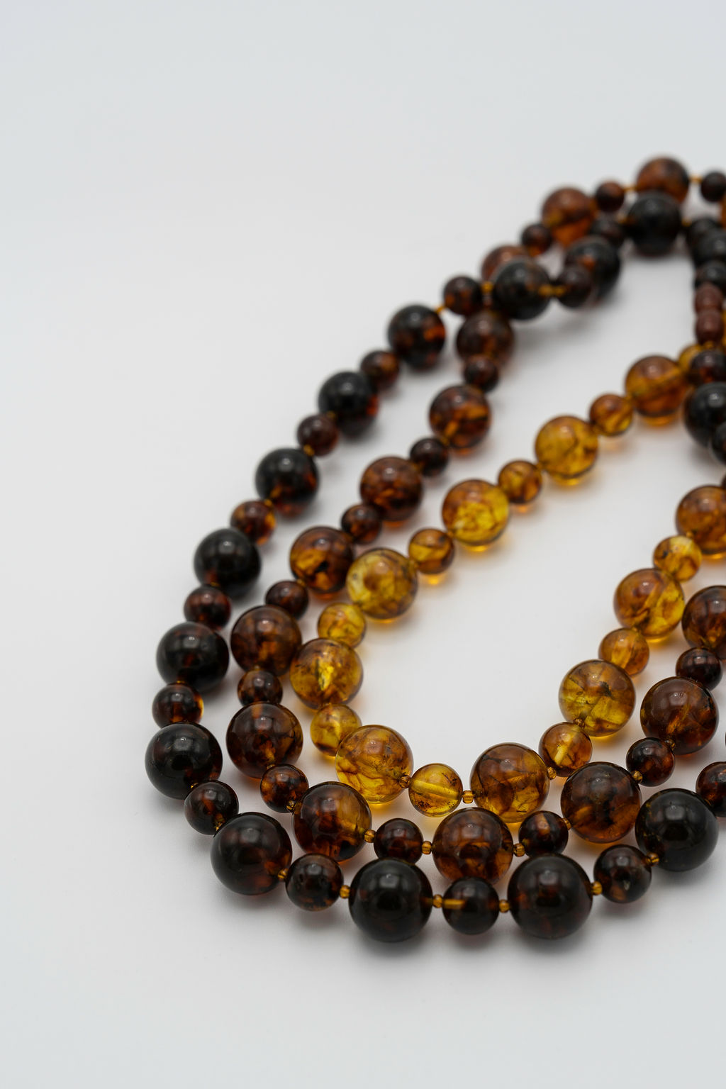 Natural Round Bead Amber Necklace - Image 4